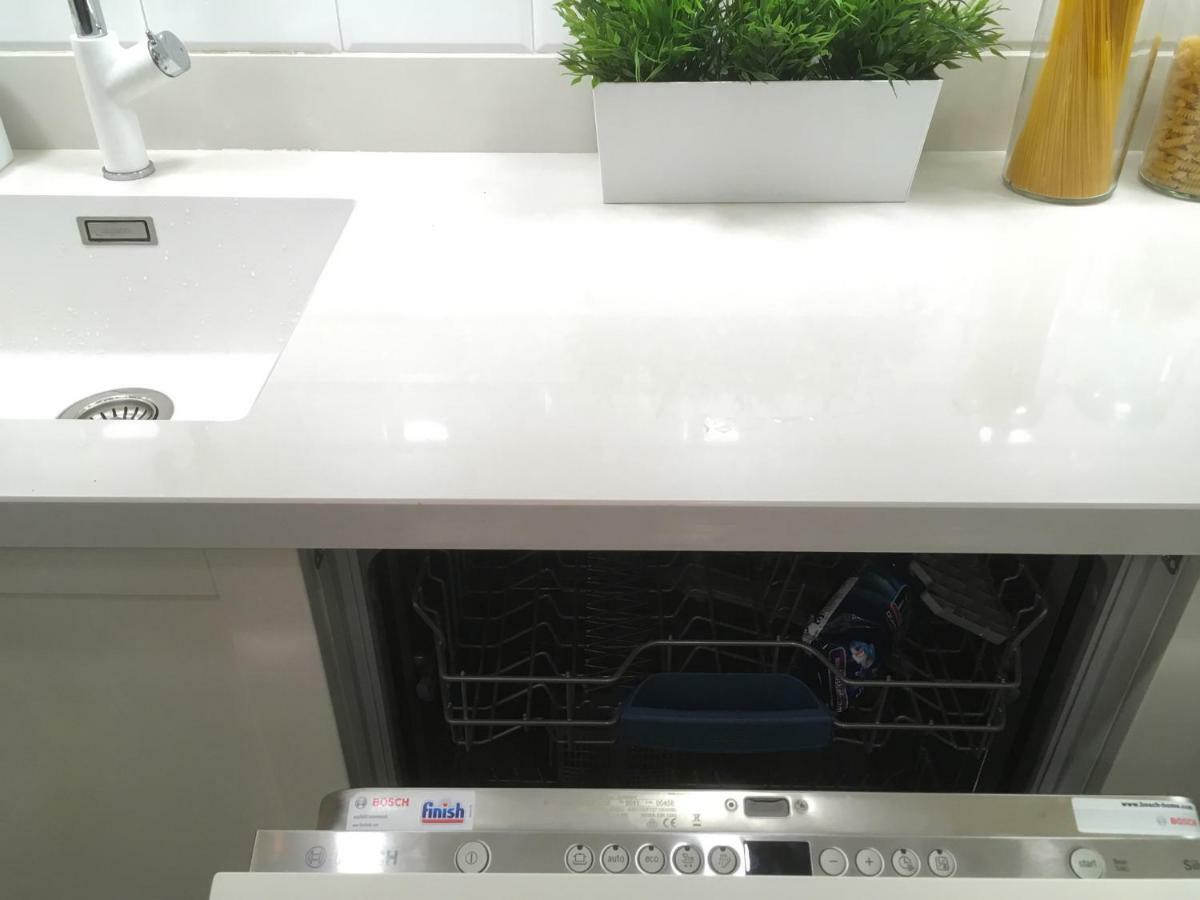 Апартамент A Luxury With Patio And Bbq София