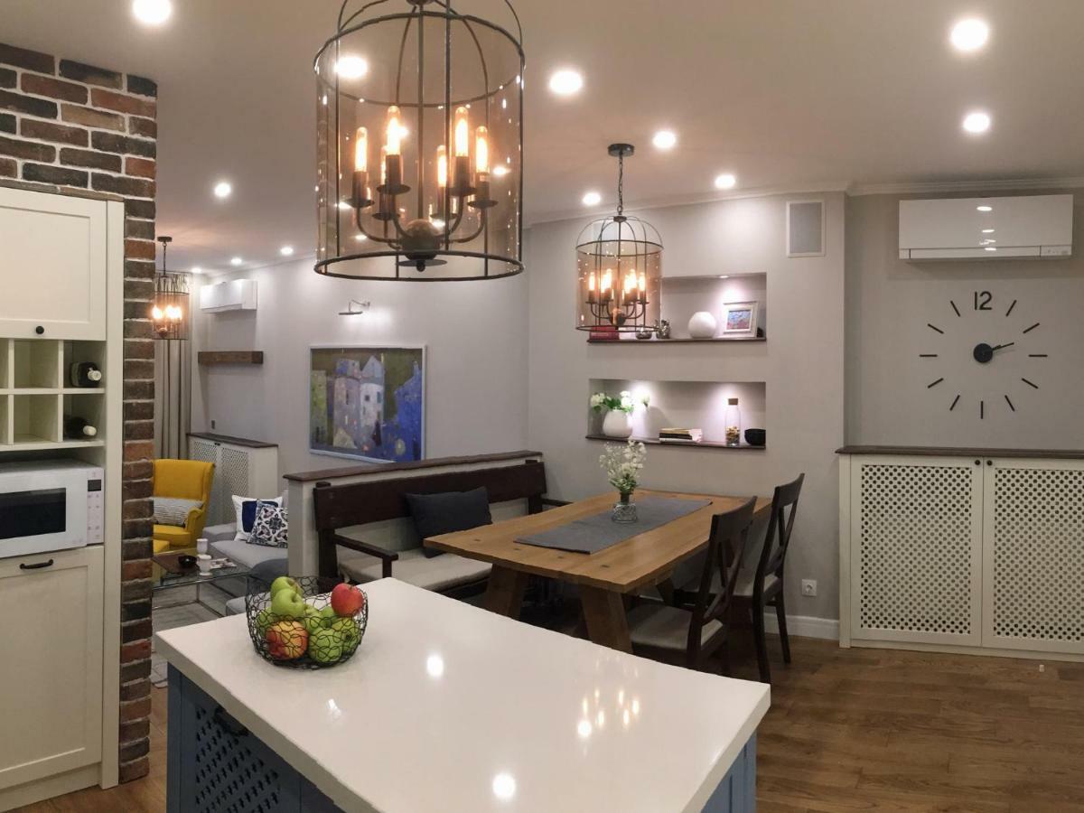 A Luxury With Patio And Bbq *